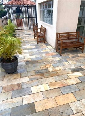 Image 8 - 881910