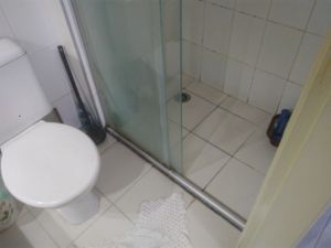 Image 7 - 881910