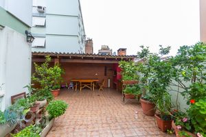 Image 2 - 881992