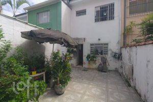 Image 14 - 882048