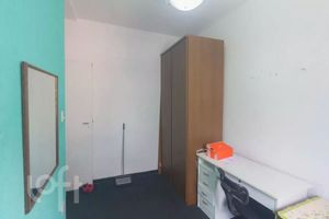Image 7 - 882048