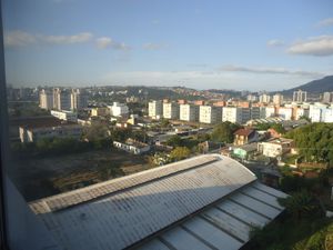 Image 16 - 882064