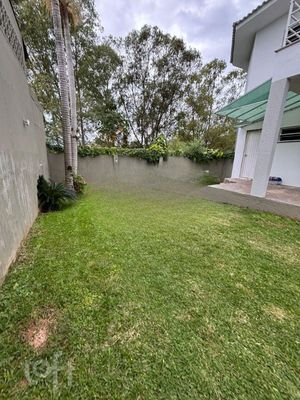 Image 21 - 882066