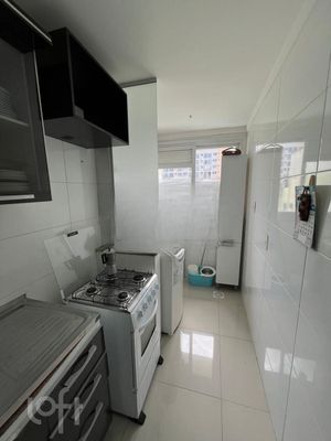 Image 10 - 882098