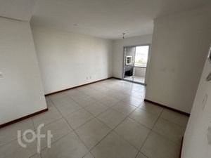 Image 3 - 882100