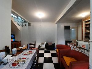 Image 7 - 882101