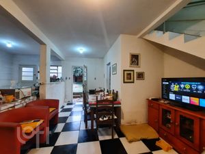 Image 3 - 882101