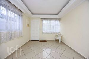 Image 4 - 882119