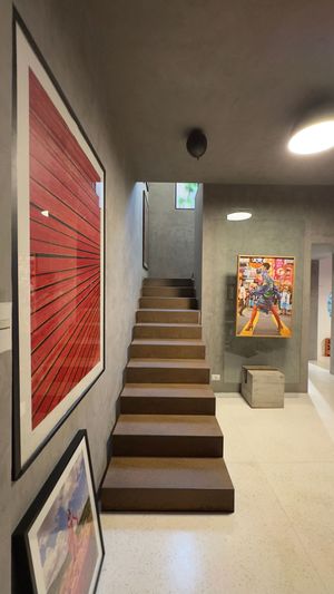 Image 21 - 882126