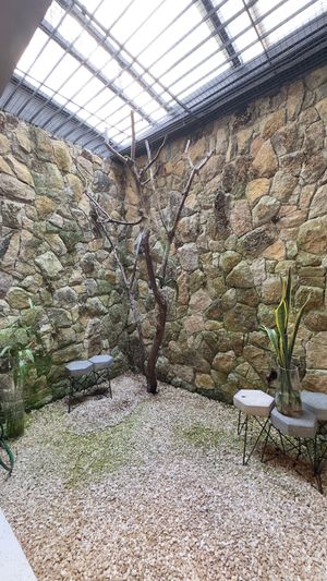 Image 13 - 882126
