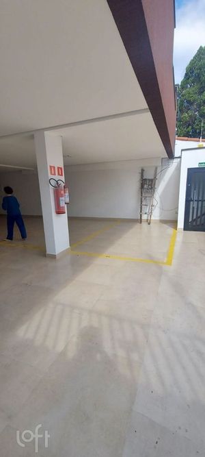 Image 11 - 882128