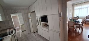 Image 3 - 882135