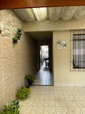 Image 17 - 882138