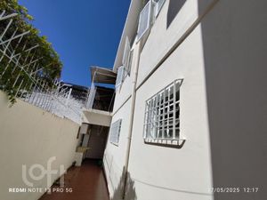 Image 7 - 882143
