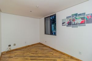 Image 17 - 882144