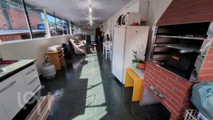 Image 23 - 882146