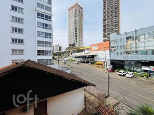 Image 12 - 882148