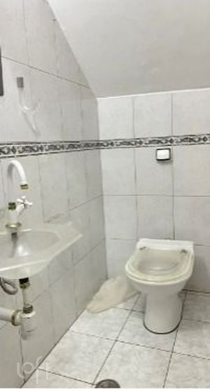 Image 6 - 882149