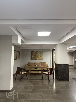 Image 23 - 882154