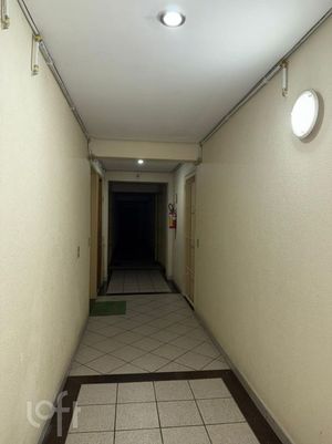Image 19 - 882154
