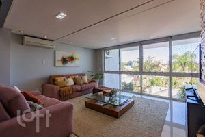 Image 1 - 882159