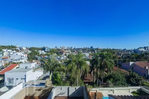 Image 37 - 882159