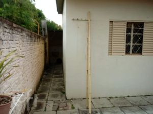 Image 8 - 882160