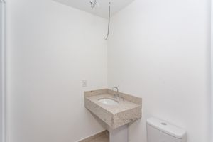 Image 10 - 882161