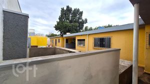 Image 10 - 882164