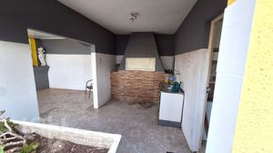 Image 4 - 882164