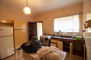 Image 3 - 882168
