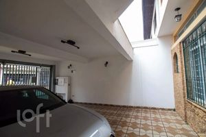 Image 31 - 882168