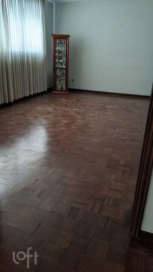 Image 1 - 882179
