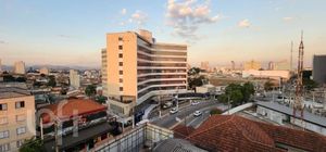 Image 11 - 882182