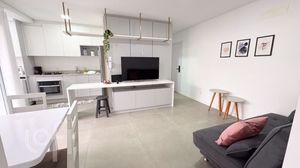 Image 3 - 882183