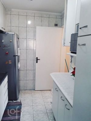 Image 4 - 882185
