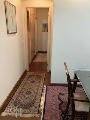 Image 9 - 882188
