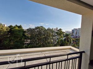 Image 5 - 882200
