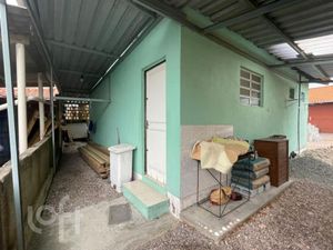 Image 14 - 882205