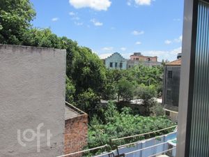 Image 13 - 882210