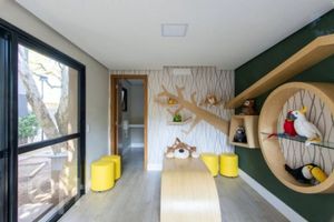 Image 30 - 882212