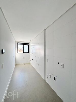 Image 15 - 882214
