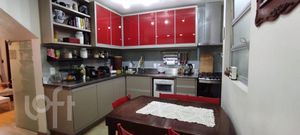 Image 12 - 882217
