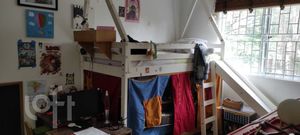 Image 39 - 882217