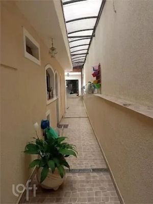 Image 8 - 882226