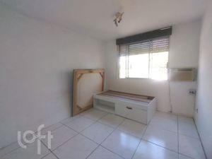 Image 9 - 882228