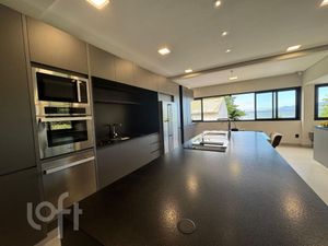 Image 3 - 882235