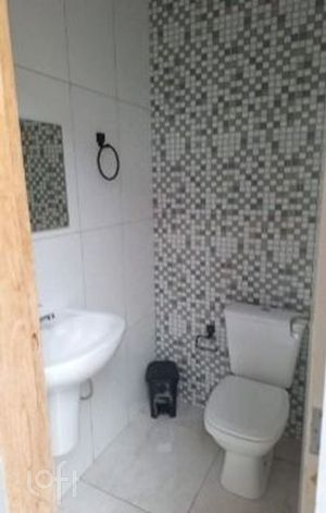 Image 13 - 882260
