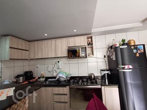 Image 32 - 882277