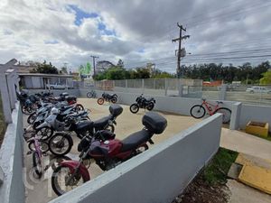 Image 47 - 882277